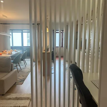 Apartment White Stripes House Of Music